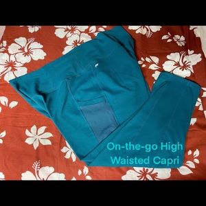 Fabletics On-The-Go High-Waisted Capri
